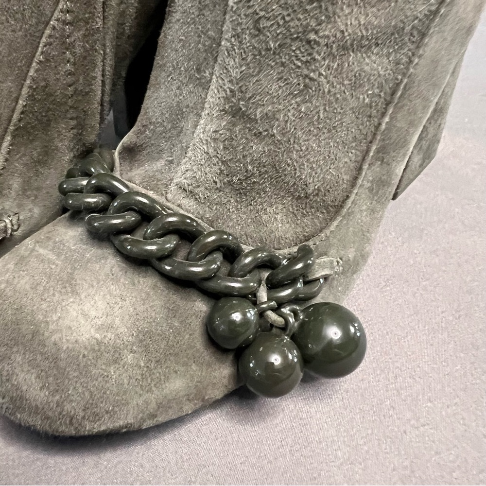Women's Knee-High Suede Block Heel Boots in Dark Olive - Picture 3 of 15